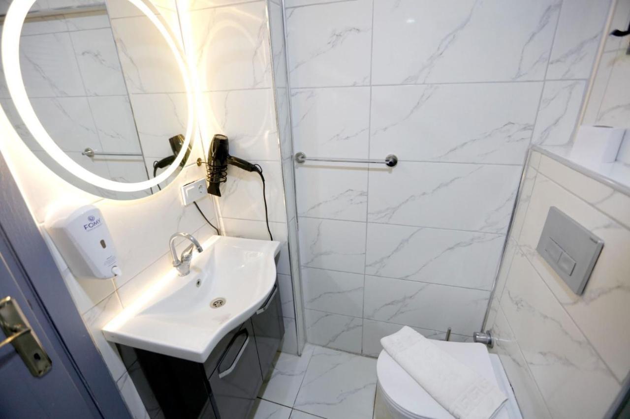 Sara Suit Hotel Istanbul Exterior foto